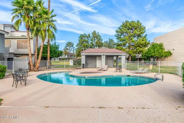 $235,000 | 19601 North 7th Street, Unit 1005, Phoenix, AZ 85024