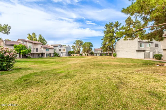 $235,000 | 19601 North 7th Street, Unit 1005, Phoenix, AZ 85024