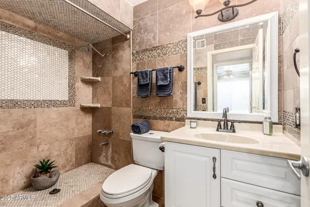 $235,000 | 19601 North 7th Street, Unit 1005, Phoenix, AZ 85024