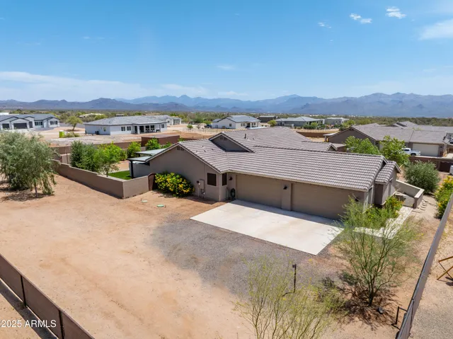 $998,000 | 15438 East Milton Drive, Scottsdale, AZ 85262