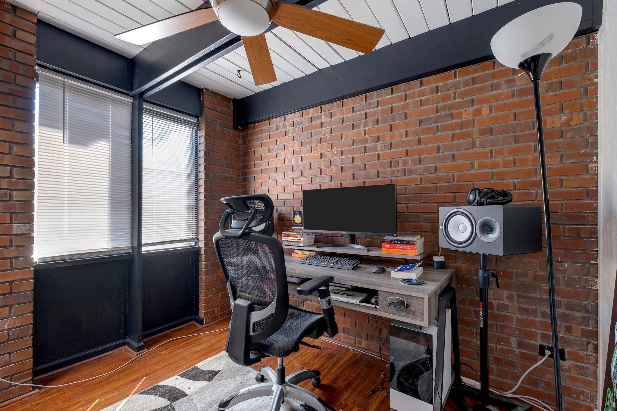 220 Belmont Road Tallahassee, FL 32301 - Photo 2 of 24