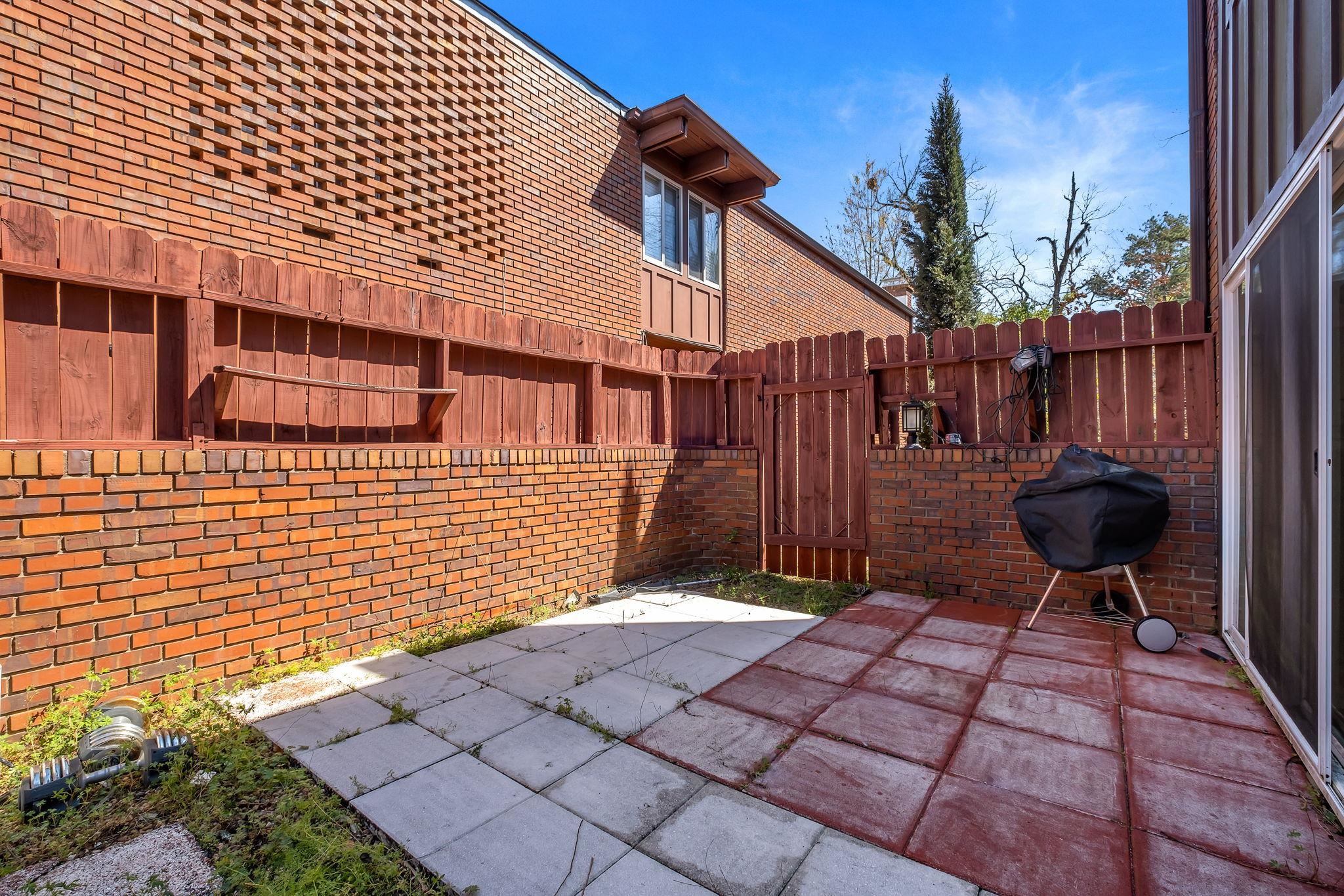 220 Belmont Road Tallahassee, FL 32301 - Photo 10 of 24