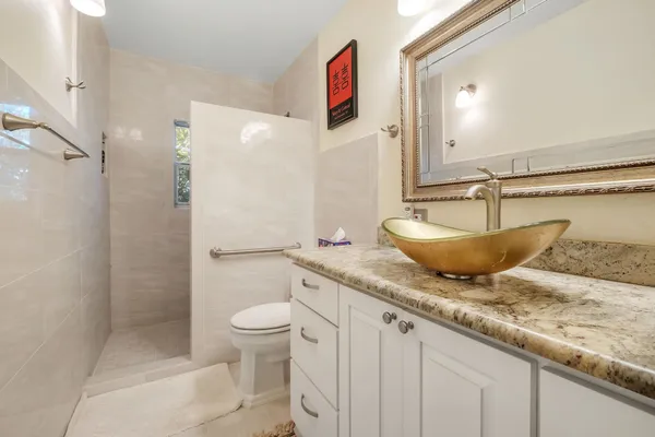 $3,000 | 1344 Terrace Street, Tallahassee, FL 32303