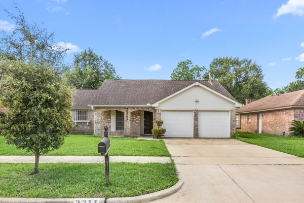 $1,850 | 2211 Turtle Creek Drive, Missouri City, TX 77459