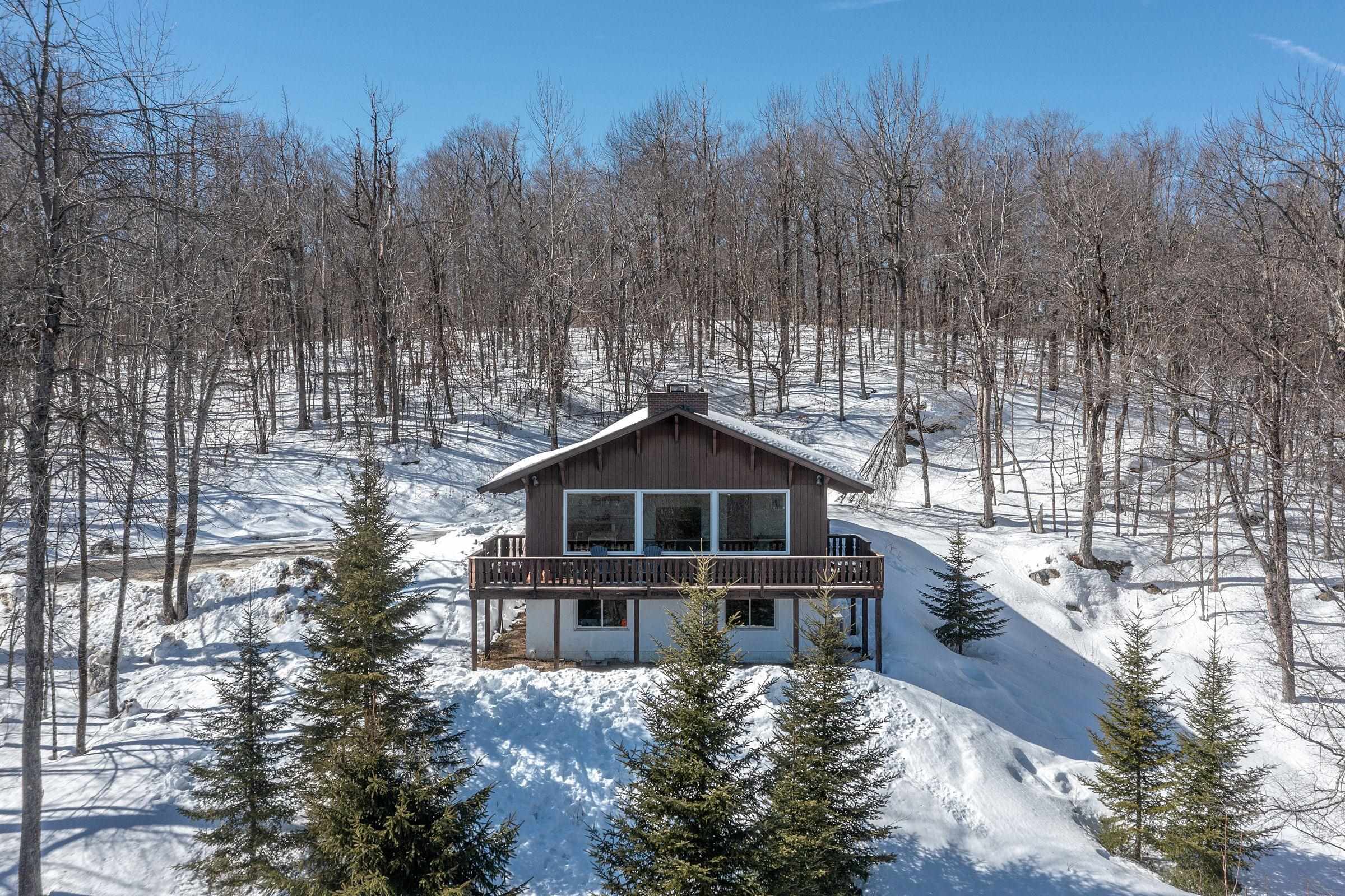 30 Upper Woods And Water Road Winhall, VT 05340 - Photo 1 of 36