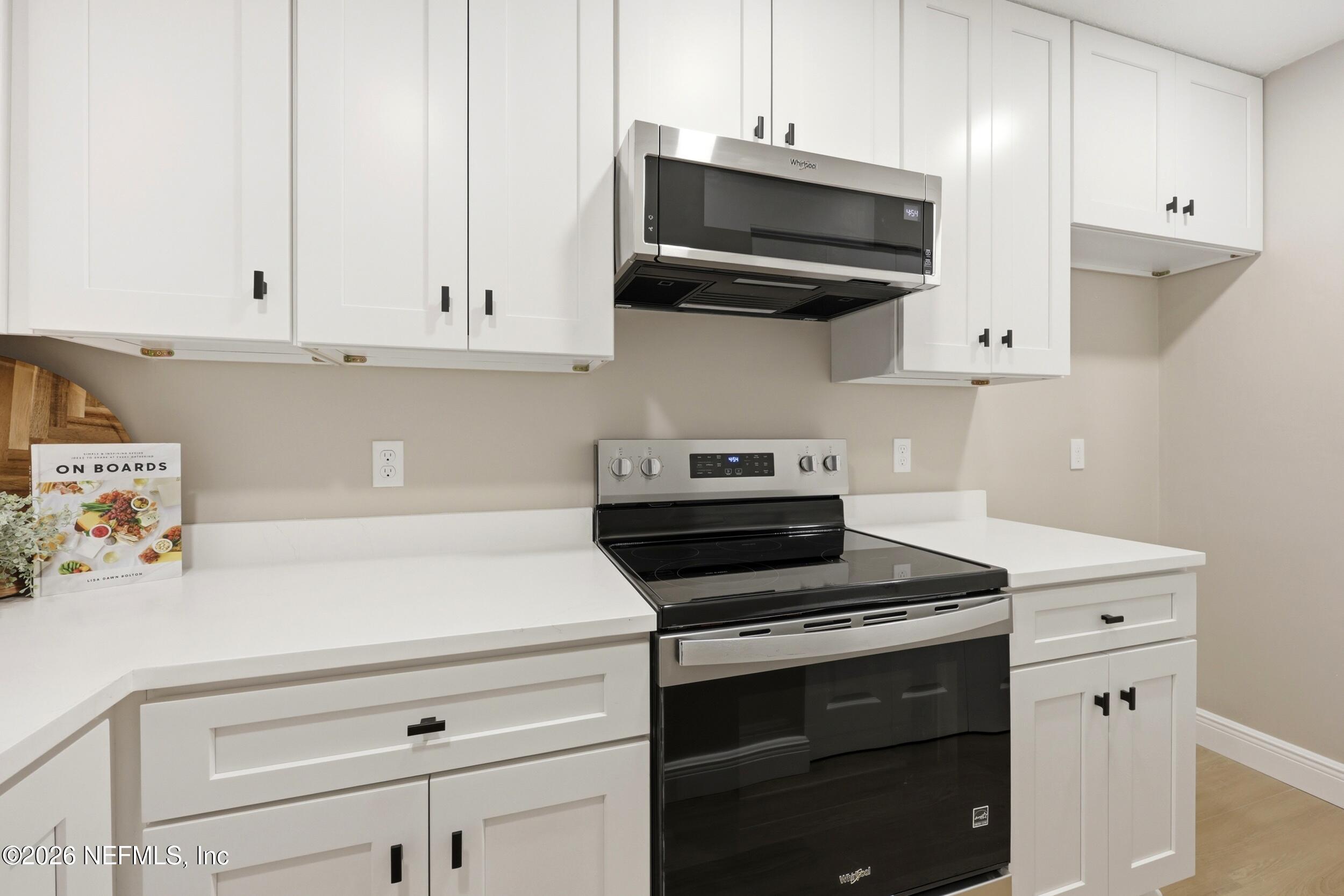 3801 Crown Point Road, Unit 2093 Jacksonville, FL 32257 - Photo 14 of 29 Fridge being added