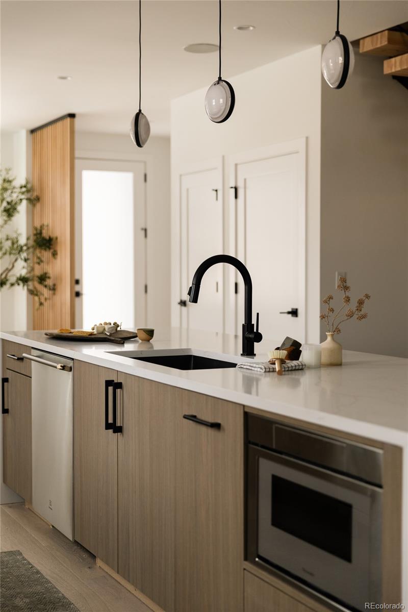 2091 Perry Street Denver, CO 80212 - Photo 16 of 48