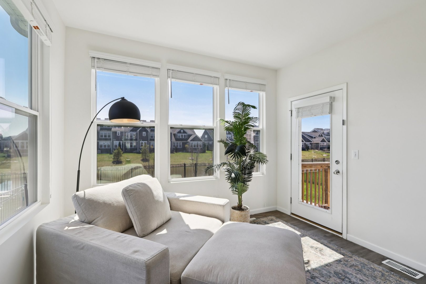 1264 Snapper Road Naperville, IL 60563 - Photo 7 of 26