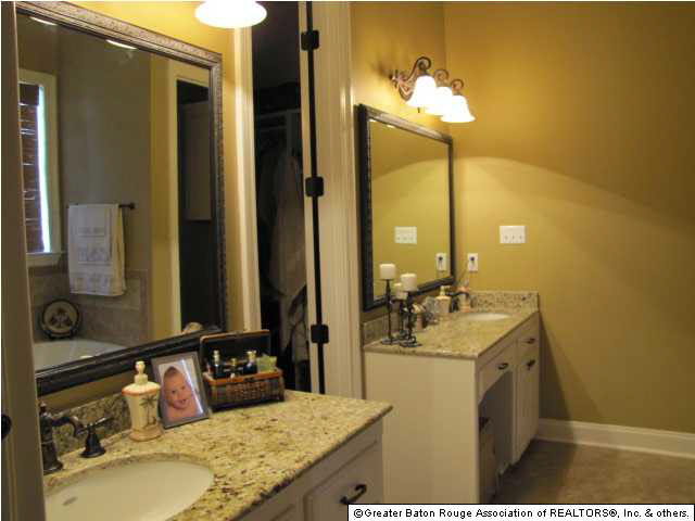 9150 Homestead Drive Baton Rouge, LA 70817 - Photo 16 of 19 Gallery Image 16