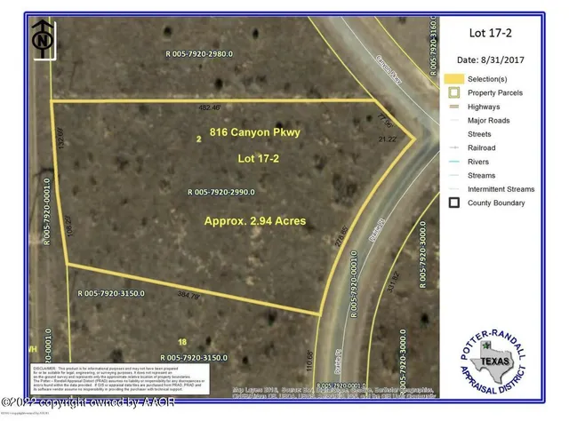 a view of swimming pool of the house