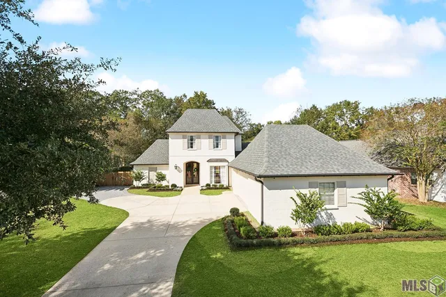 $610,000 | 6262 Morgan Bend Drive, Baton Rouge, LA 70820