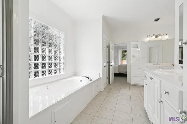 $610,000 | 6262 Morgan Bend Drive, Baton Rouge, LA 70820