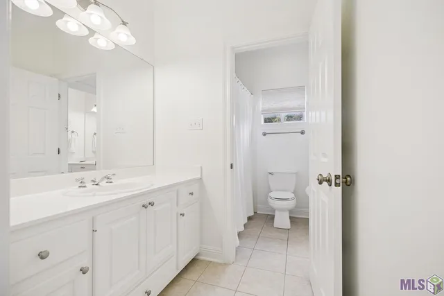 $610,000 | 6262 Morgan Bend Drive, Baton Rouge, LA 70820