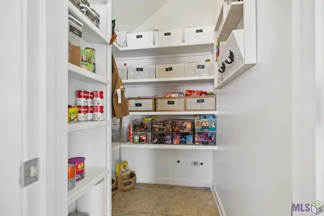 $610,000 | 6262 Morgan Bend Drive, Baton Rouge, LA 70820