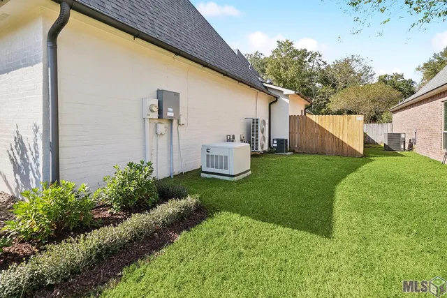 $610,000 | 6262 Morgan Bend Drive, Baton Rouge, LA 70820