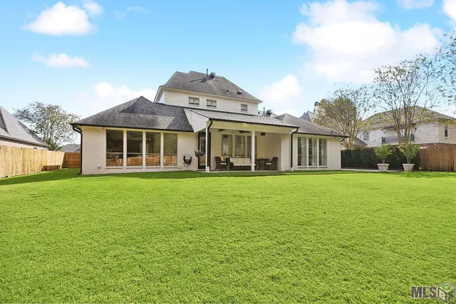 $610,000 | 6262 Morgan Bend Drive, Baton Rouge, LA 70820