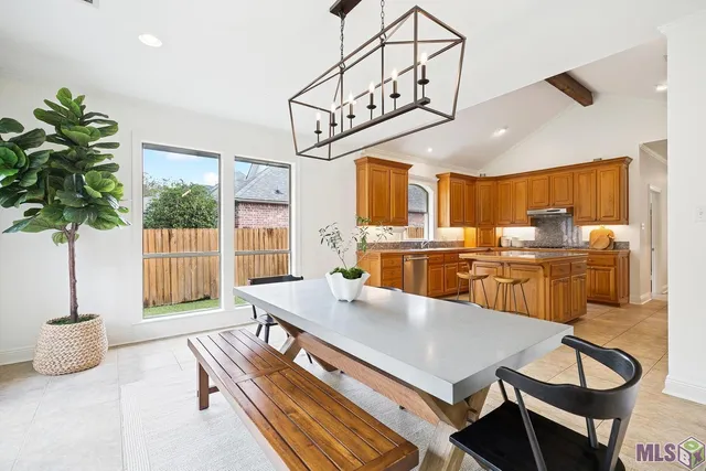 $610,000 | 6262 Morgan Bend Drive, Baton Rouge, LA 70820