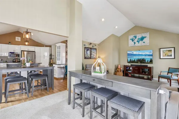 $355,000 | 8 Leslie Drive, Edinburg, PA 16116