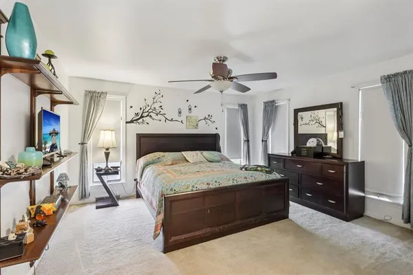 $355,000 | 8 Leslie Drive, Edinburg, PA 16116