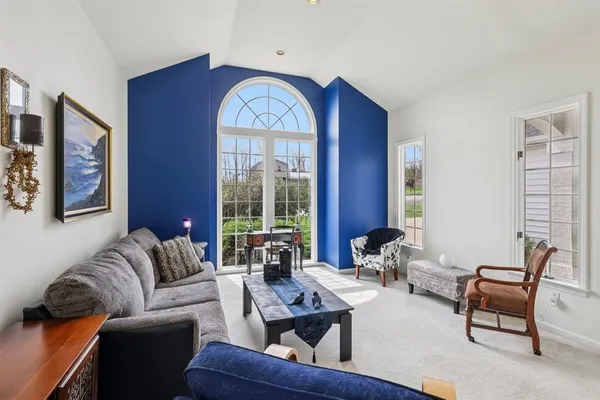 $355,000 | 8 Leslie Drive, Edinburg, PA 16116