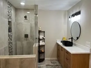 $2,850 | 18210 Barbuda Lane, Nassau Bay, TX 77058