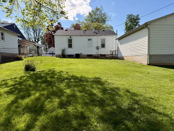 $59,900 | 68 Maple Court, Decatur, IL 62526