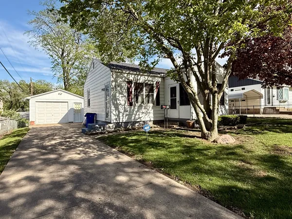 $59,900 | 68 Maple Court, Decatur, IL 62526