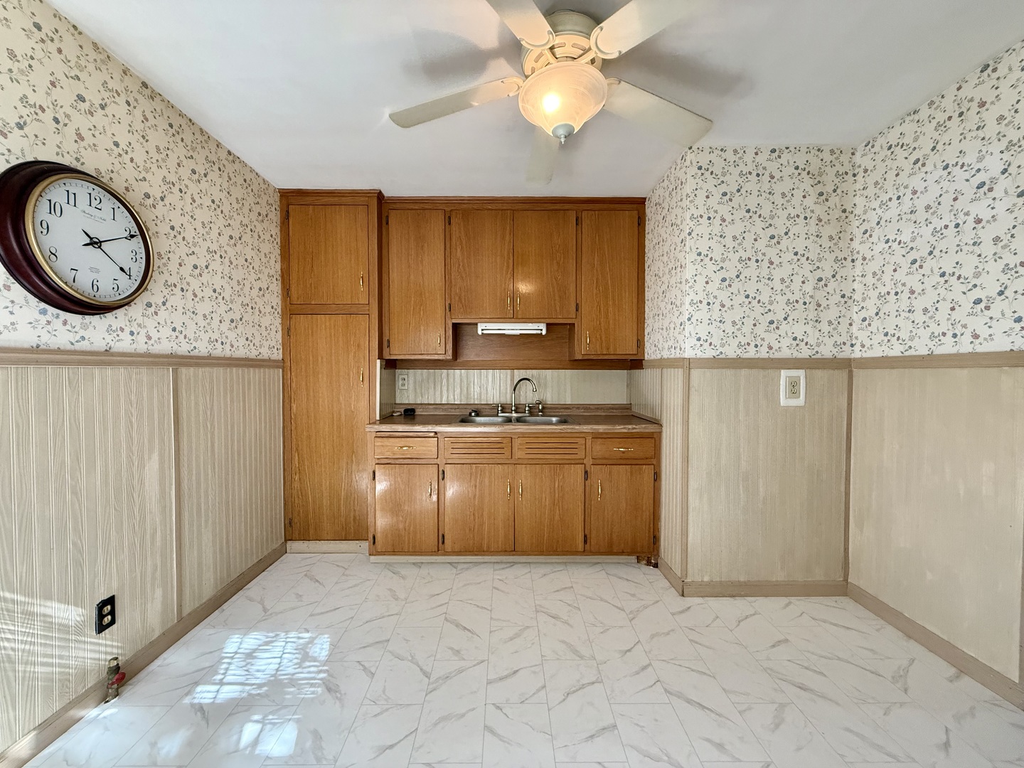 68 Maple Court Decatur, IL 62526 - Photo 6 of 15