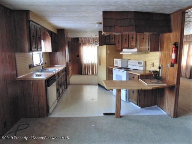 844 Ashley Road Craig, CO 81625 - Photo 8 of 14 kitchen