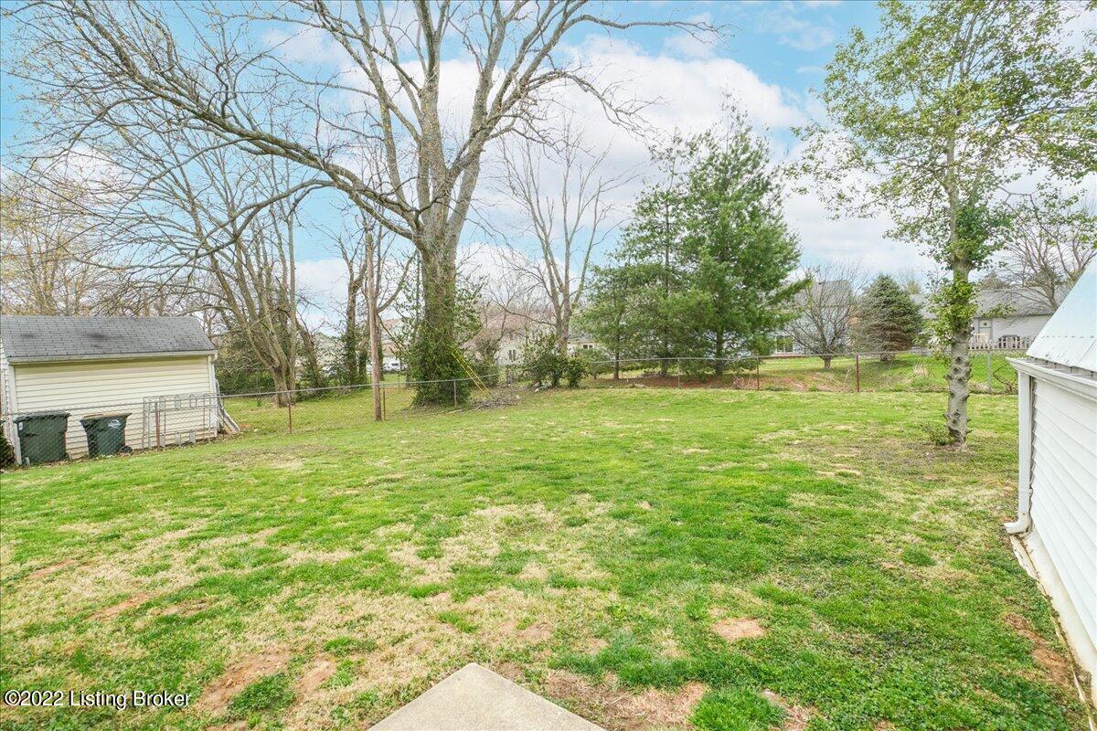 10009 Robsion Road Louisville, KY 40299 - Photo 20 of 22 20-10009-20