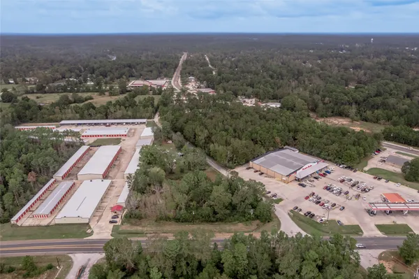 $525,000 | 135 Old Trinity Road South, Onalaska, TX 77360