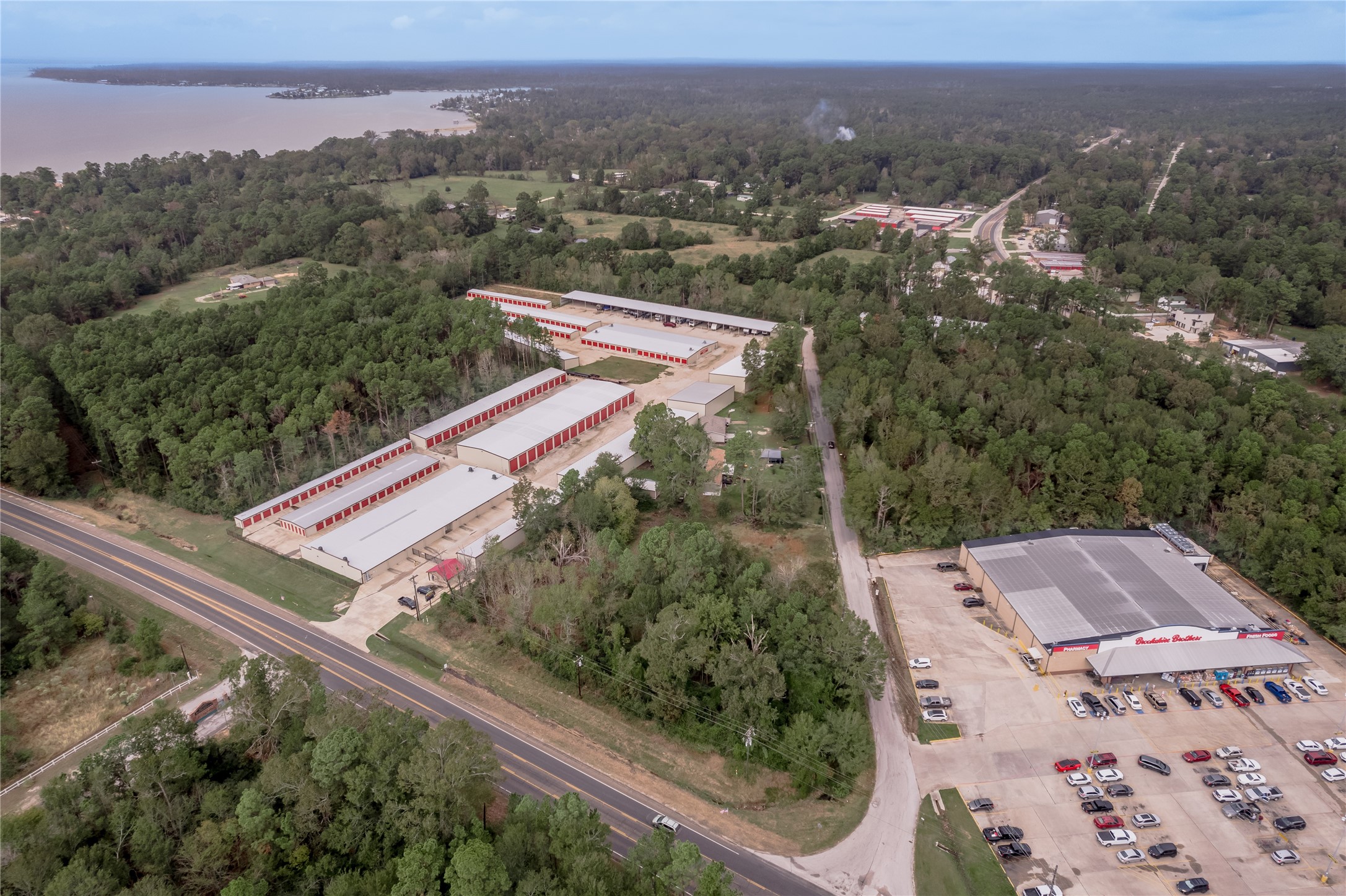 135 Old Trinity Road South Onalaska, TX 77360 - Photo 9 of 13