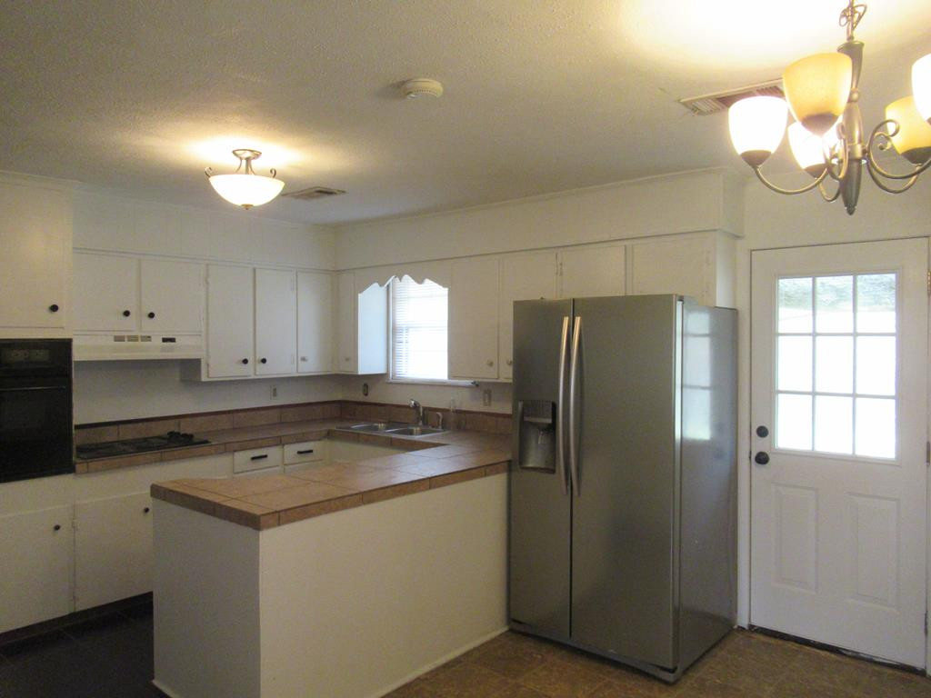 6 Alexander Road Natchez, MS 39120 - Photo 1 of 17 Main View