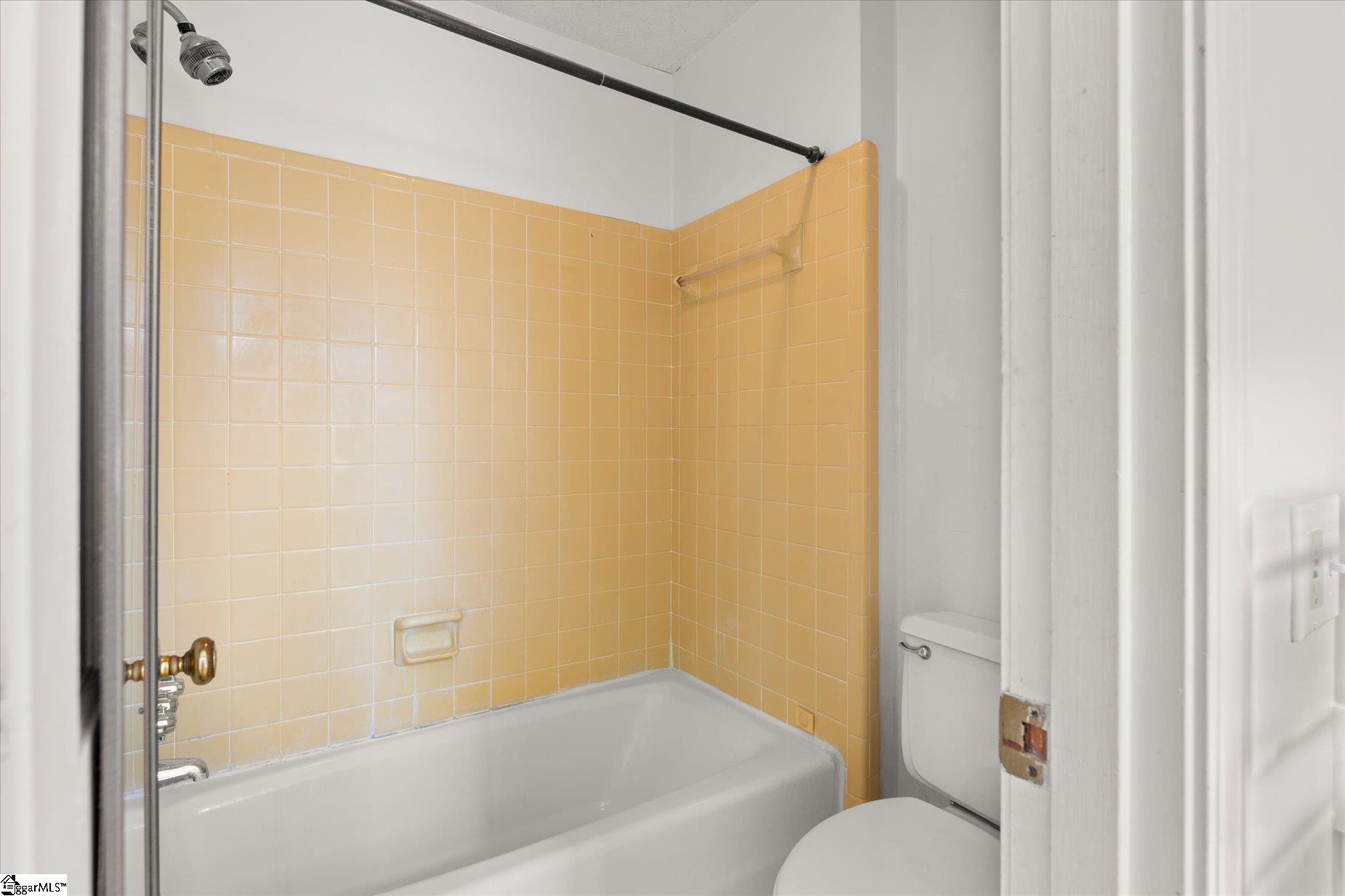 225 Eastbourne Road Greenville, SC 29611 - Photo 19 of 35 Gallery Image 19