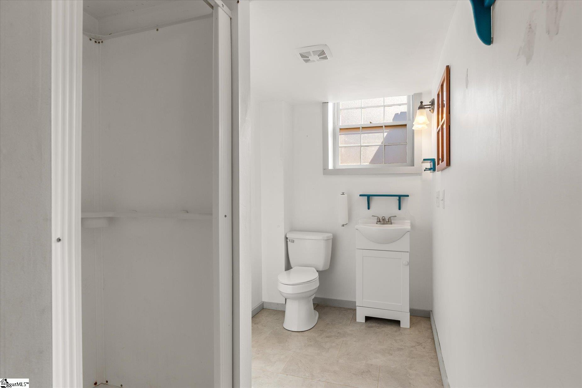 225 Eastbourne Road Greenville, SC 29611 - Photo 29 of 35 Gallery Image 29