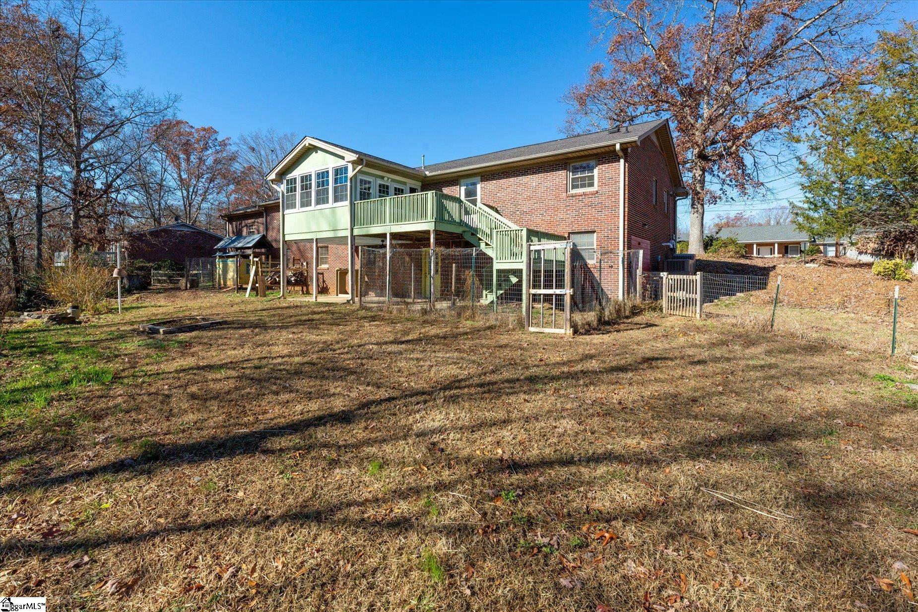 225 Eastbourne Road Greenville, SC 29611 - Photo 30 of 35 Gallery Image 30