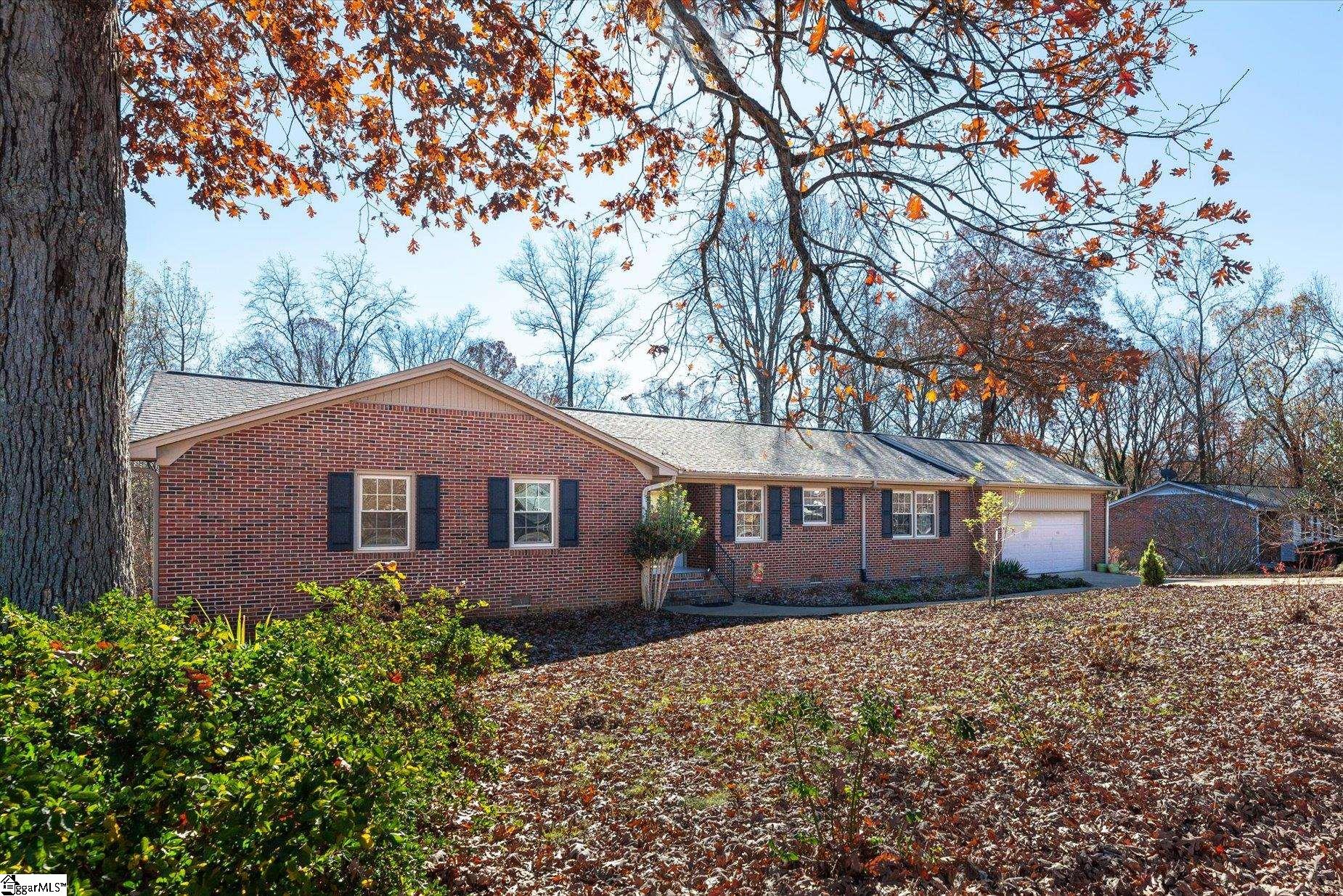 225 Eastbourne Road Greenville, SC 29611 - Photo 34 of 35 Gallery Image 34