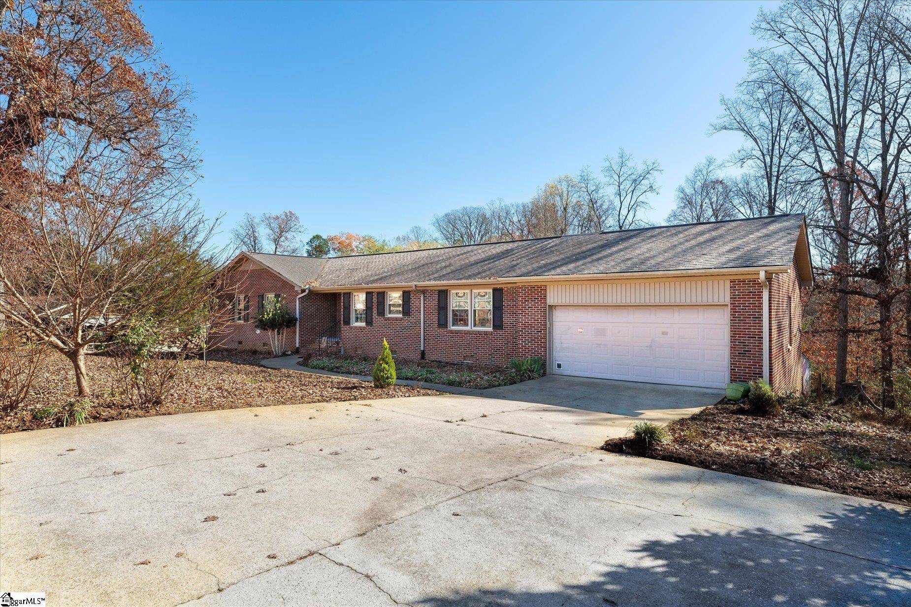 225 Eastbourne Road Greenville, SC 29611 - Photo 35 of 35 Gallery Image 35