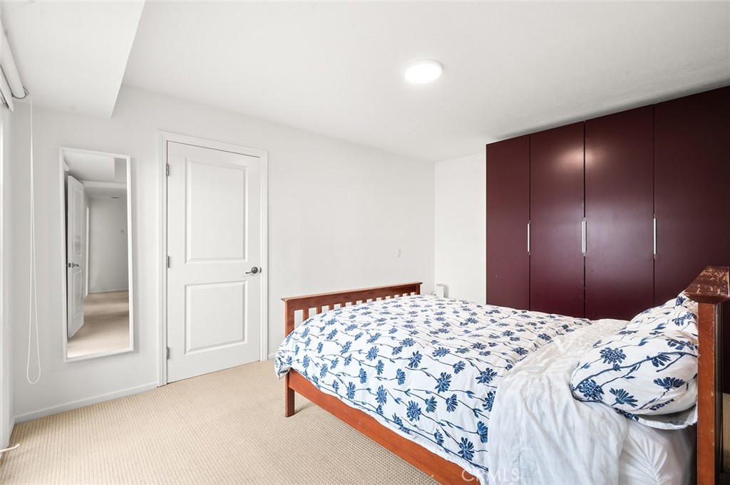 17 Rippling Streme Irvine, CA 92603 - Photo 25 of 54