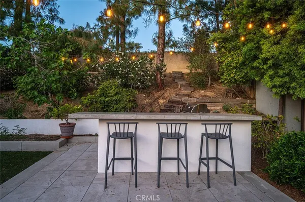 $3,098,000 | 17 Rippling Streme, Irvine, CA 92603