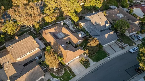 $3,098,000 | 17 Rippling Streme, Irvine, CA 92603
