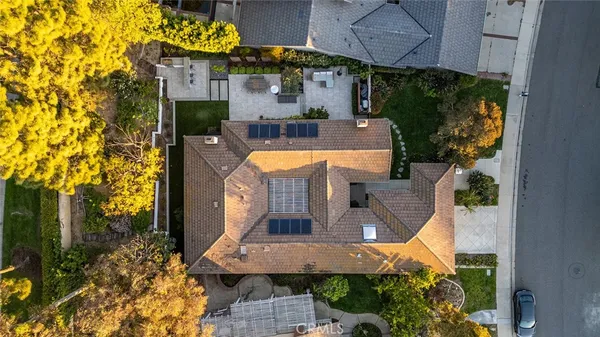$3,098,000 | 17 Rippling Streme, Irvine, CA 92603
