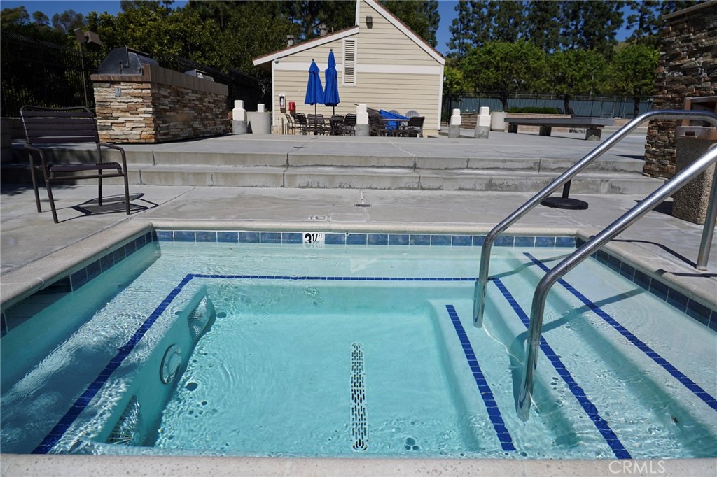 17 Rippling Streme Irvine, CA 92603 - Photo 47 of 54 HOA Spa