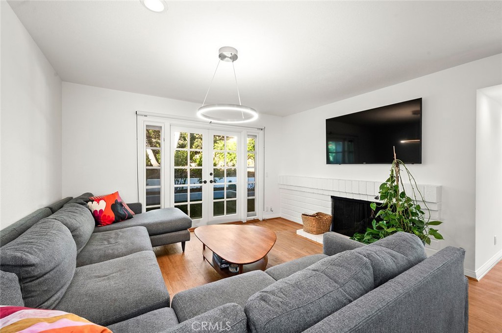 17 Rippling Streme Irvine, CA 92603 - Photo 9 of 54 Family Room