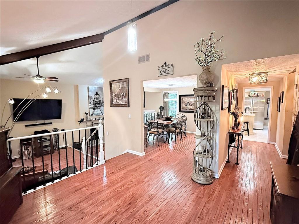 3865 Mabry Road Northeast Roswell, GA 30075 - Photo 4 of 52