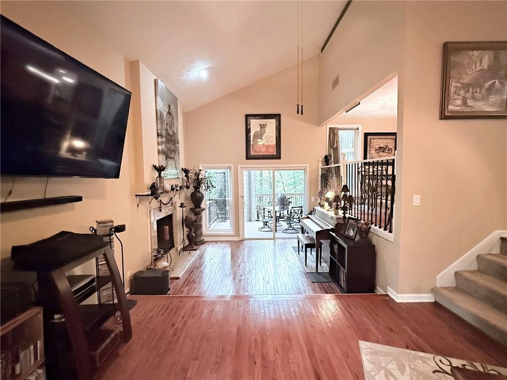 3865 Mabry Road Northeast Roswell, GA 30075 - Photo 6 of 52