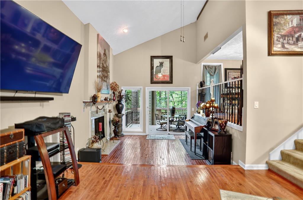 3865 Mabry Road Northeast Roswell, GA 30075 - Photo 7 of 52