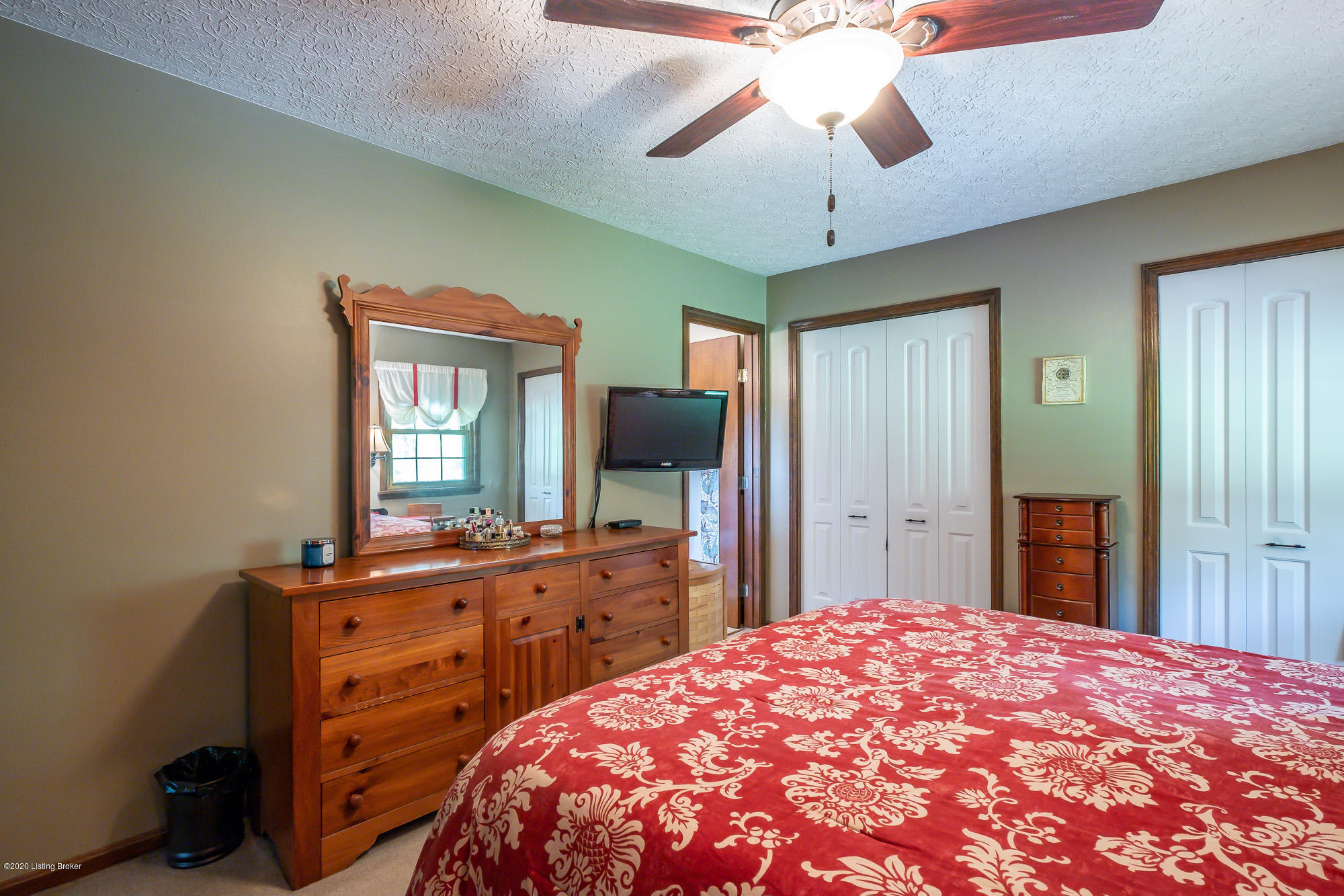 16320 Dry Ridge Road Louisville, KY 40299 - Photo 28 of 50 Small-26