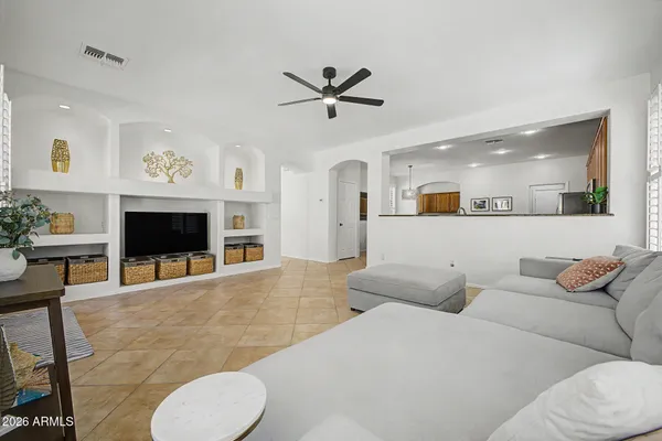 $699,999 | 1718 East Iris Drive, Chandler, AZ 85286