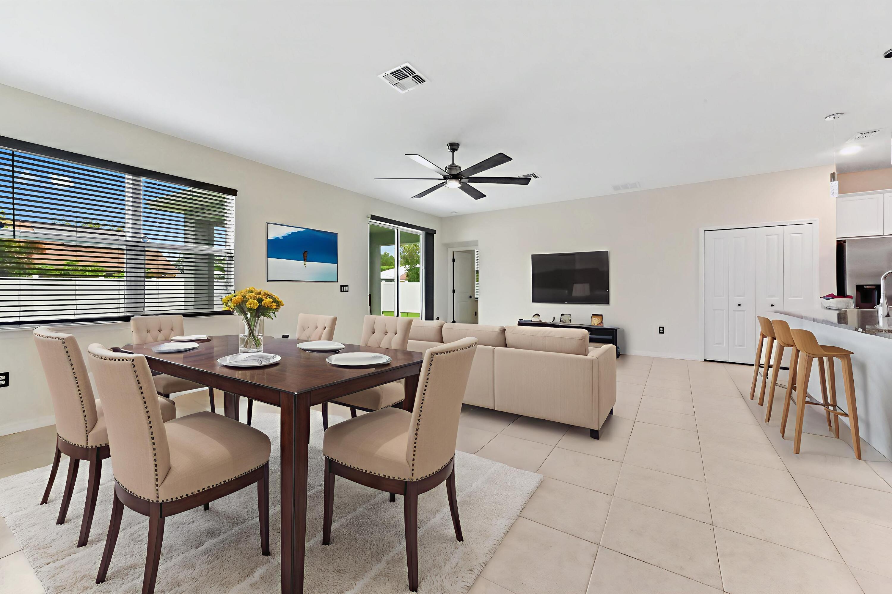 6700 Northwest Omega Road Port St. Lucie, FL 34983 - Photo 14 of 45 12-family-room-01_VS